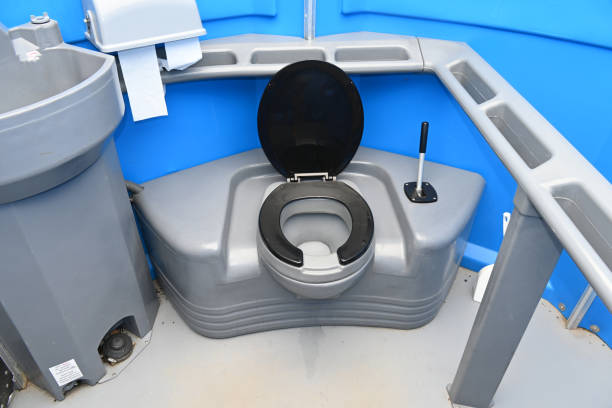 Best High-end porta potty rental  in Cedar Point, NC